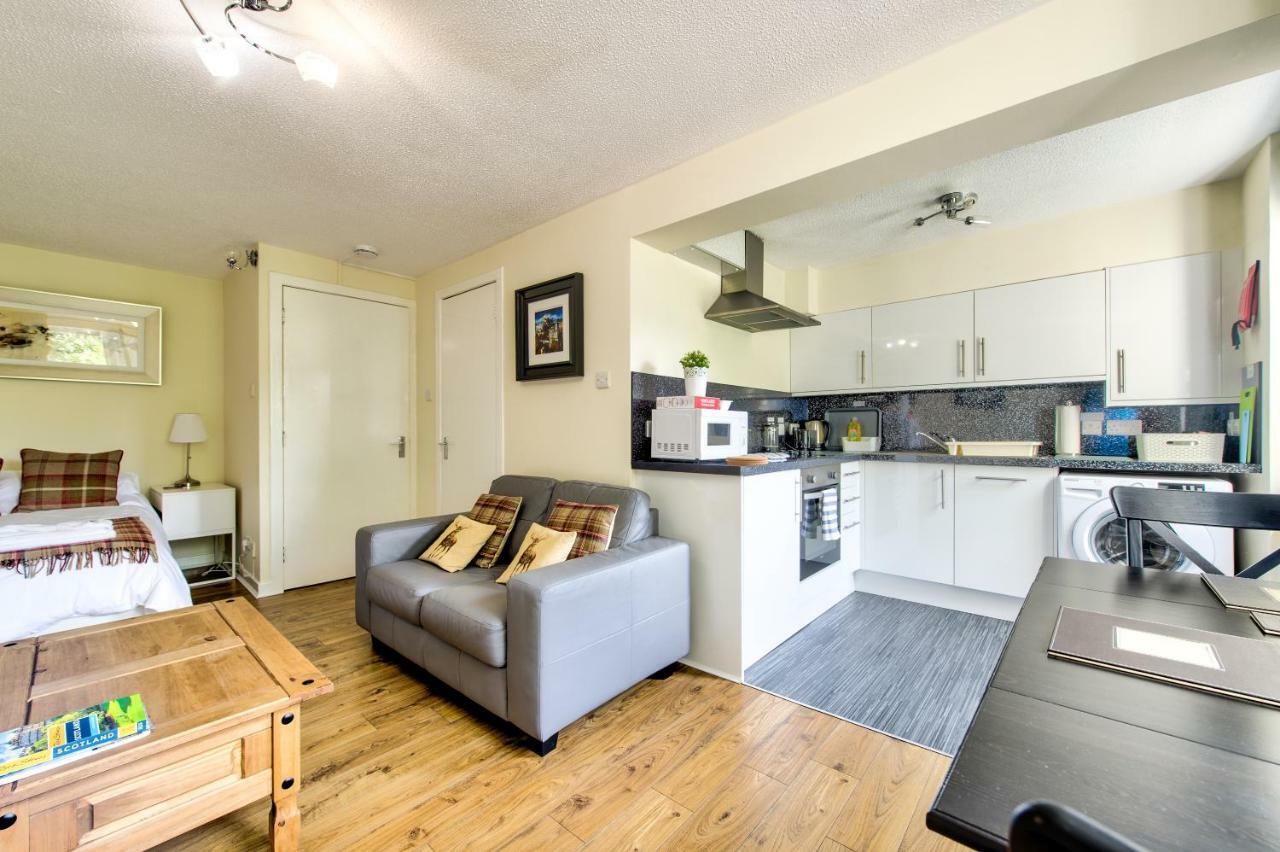 Stunning Studio Apartment Castle View Edinburgh Ngoại thất bức ảnh