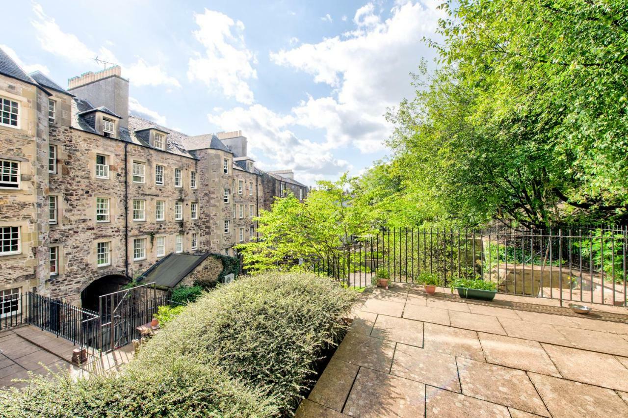 Stunning Studio Apartment Castle View Edinburgh Ngoại thất bức ảnh