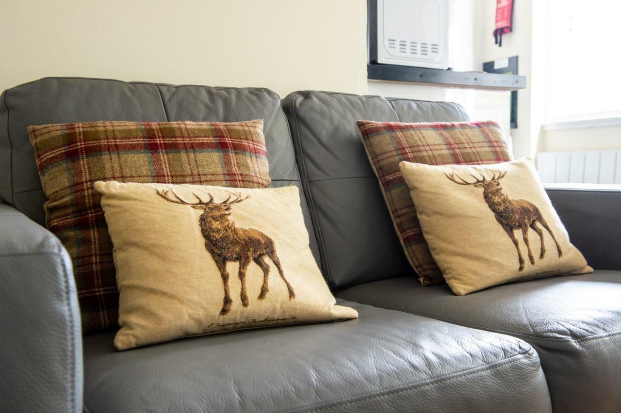 Stunning Studio Apartment Castle View Edinburgh Ngoại thất bức ảnh