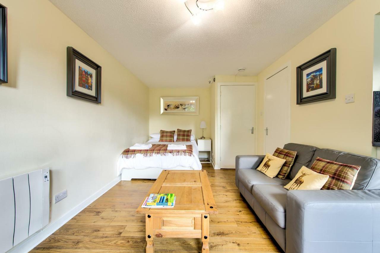 Stunning Studio Apartment Castle View Edinburgh Ngoại thất bức ảnh
