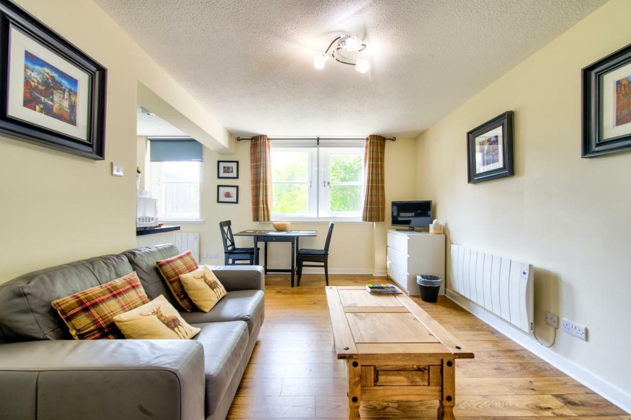 Stunning Studio Apartment Castle View Edinburgh Ngoại thất bức ảnh