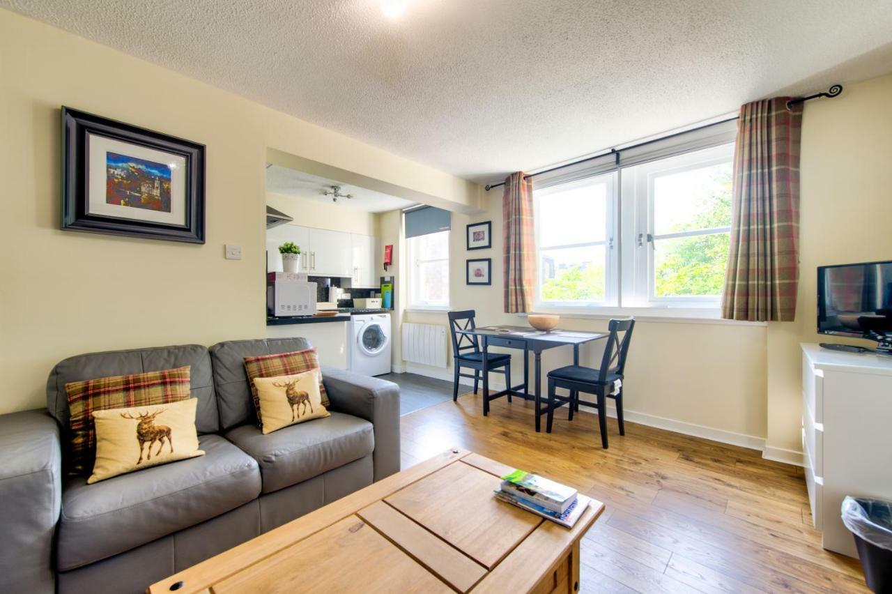 Stunning Studio Apartment Castle View Edinburgh Ngoại thất bức ảnh